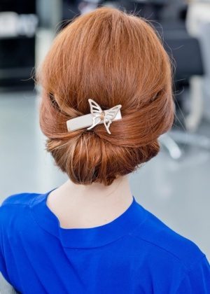 Dondella kvaliteetne juukseklamber kristallidega - kingitused naistele