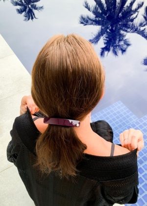 Dondella® purple hair clip made of bioplastic